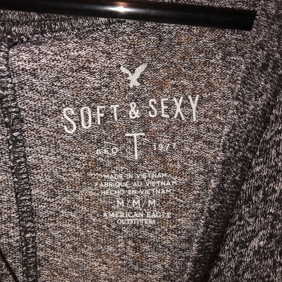 American eagle soft and sexy T-shirt - Picture 2 of 2